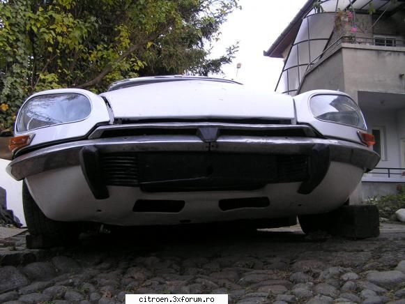 1972 Citroen DS 21 - pe sub masina intra aerul spre radiator - ID/DS